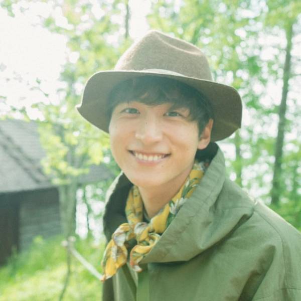 小関裕太、3冊目の写真集発売！ 自身が撮り下ろす写真展も開催