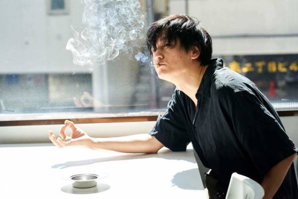 井浦新の色気に「堕ちない人はいない…」理想の上司から最強のクズ男へ!?『宮本から君へ』