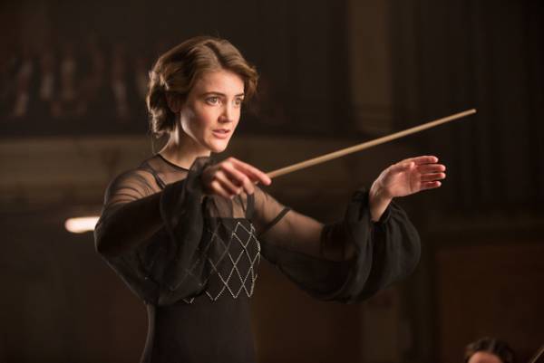 “芸術の秋”に！女性指揮者やピアニストの生き様を名曲が奏でる音楽映画3選