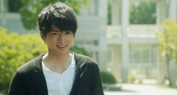 “遺体役”白洲迅、場面写真独占入手！ 彼の死から始まる『葬式の名人』