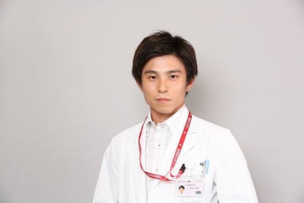 中尾明慶、3クール連続月9出演「シャーロック」で医師役