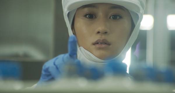 前田敦子「保険料払わな」息子のために奮闘するシンママに『葬式の名人』本編映像