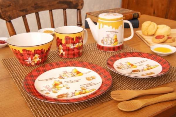 【ディズニー】プーさんの雑貨が登場！クリスマスのプレゼントにもぴったり