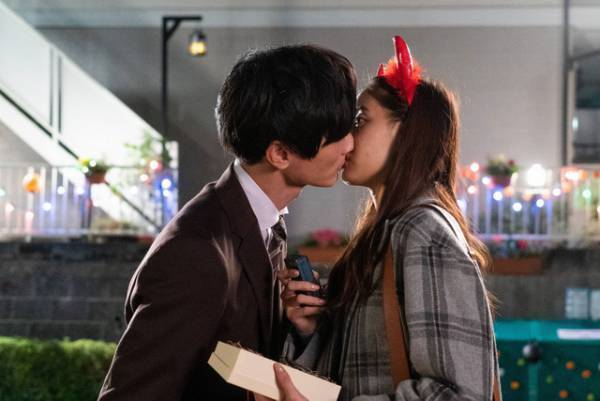 新木優子、高良健吾からのサプライズキスに視聴者から「つらい」の声続々…「モトカレマニア」3話