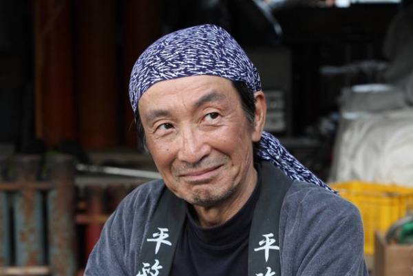 実写「サザエさん」キーマンの花火師役で佐戸井けん太出演