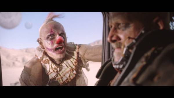 「ホットペッパー」“アフレコCM”10年ぶり復活、砂の惑星で脱力系関西弁