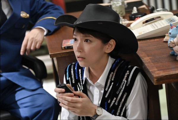 吉岡里帆の“闇堕ち”に「最高にキレてる」と絶賛の声「時効警察はじめました」第6話