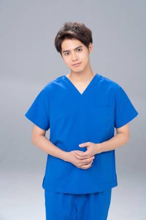 片寄涼太、研修医役で出演「病室で念仏を唱えないでください」オリジナルストーリー主演も