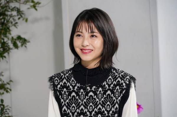 浜辺美波がイタリア・サルデーニャ島を訪れる「アナザースカイII」