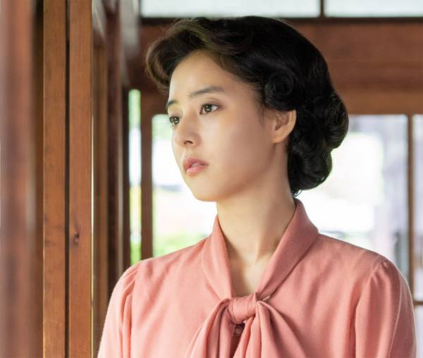 新木優子、笑福亭鶴瓶“吉田茂”の娘役に「アメリカに負けなかった男」