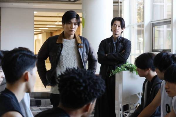 “守谷”の正体は…？謎めいたラストシーンが話題に「シャーロック」第10話