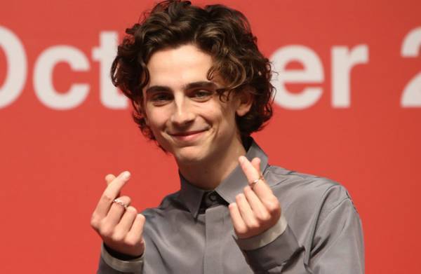 ティモシー・シャラメ、カニエ＆キム夫妻とのディナーでトイレに駆け込んだワケ