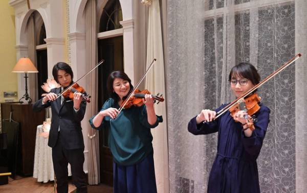 波瑠＆中川大志、「G線上のあなたと私」最終回の“エレベーターキス”に反響…癒された視聴者の声も