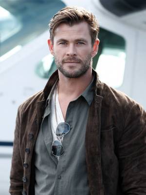 クリス・ヘムズワース、エルトン・ジョンがオーストラリアの森林火災に1億円寄付