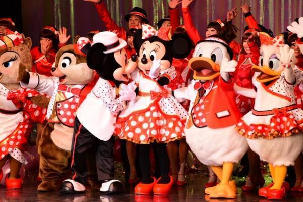【ディズニー】ミニーのレビューショーにときめき＆感涙！未来へつなぐ感動ショー