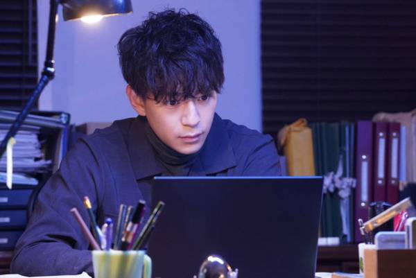 三浦翔平演じる謎の男に「やっぱりヤバイ」…恐怖の反応続出「アライブ」3話