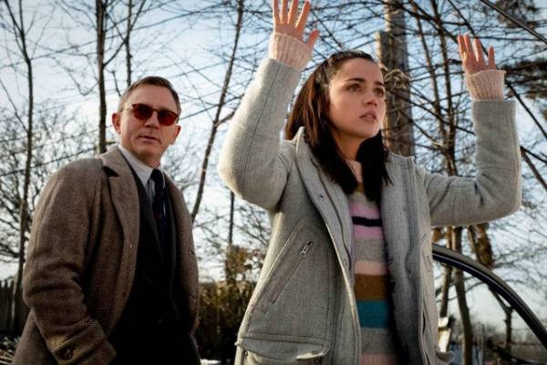 アナ・デ・アルマス、傑作ミステリー『ナイブズ・アウト』は「人によって感想は違うはず」