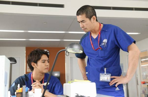 片寄涼太“田中”に声援、衝撃のラストには怒りと悲しみ渦巻く…「病室で念仏を唱えないでください」4話