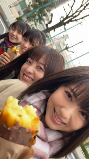 橋本環奈＆浜辺美波、高校生活の思い出で紡ぐ…新Web動画公開