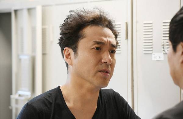 ムロツヨシ“濱田”の真意とは？ 迫真の演技に絶賛の声「病室で念仏を唱えないでください」7話