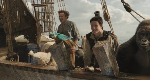 石田ゆり子、“ドリトル”藤原啓治に一喝！『ドクター・ドリトル』本編映像