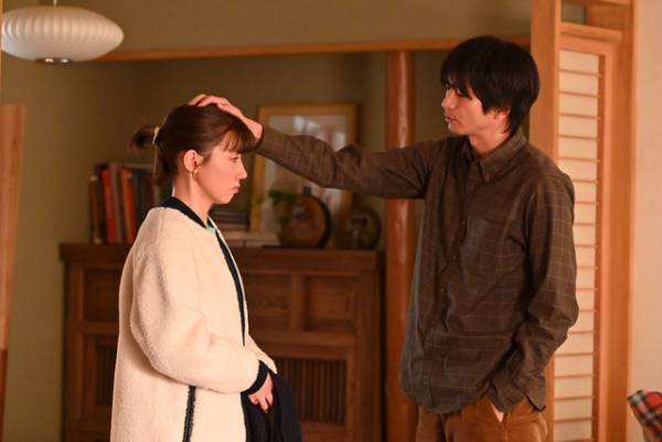 仲里依紗“菜七子”の裏の顔と衝撃ラストに驚愕と困惑の声続出…「10の秘密」8話