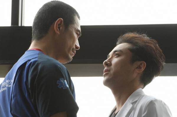 ムロツヨシ“濱田”の正義に「アツくなった」と感動の声…「病室で念仏を唱えないでください」8話