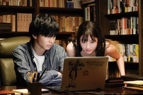 佐藤大樹のアドリブも…橋本環奈と悩み支え合う『小説の神様』ドラマチックな特別映像
