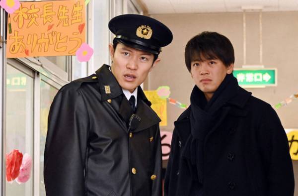 “真犯人”は「校長？」「由紀」「過去から来た？」予想合戦も過熱…「テセウスの船」8話