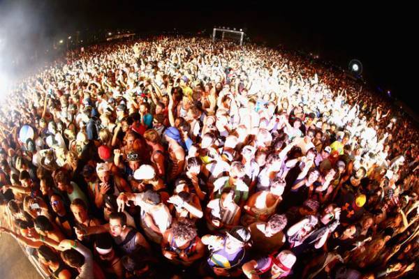 コーチェラ・フェス＆ステージコーチ・フェス、新型コロナウイルスの影響で4月から10月に延期