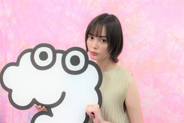 玉城ティナ、ZIP!4月金曜パーソナリティー！「春らしいファッション」に注目