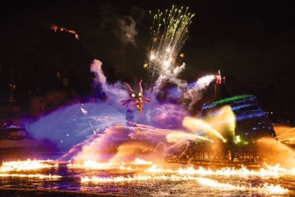 【ディズニー】ファンタズミック！後継ショー誕生か　加賀見会長明かす