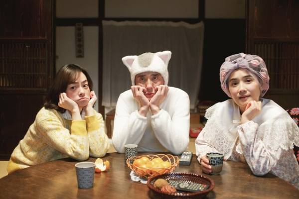 “猫村さん”松重豊が歌に初挑戦、坂本龍一の書き下ろし