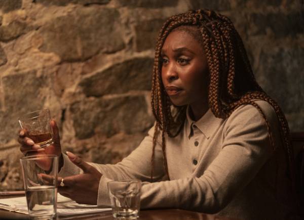 シンシア・エリヴォ「超常現象は存在する？」S・キング原作「アウトサイダー」での人物像に迫る