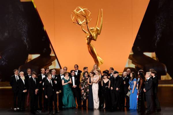 エミー賞がルール変更「アカデミー賞との二重ノミネートはなし」