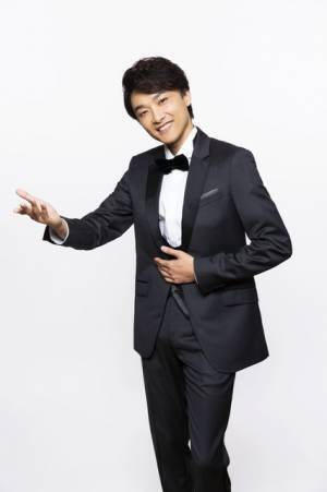 井上芳雄がホスト役「僕らのミュージカル・ソング」復活