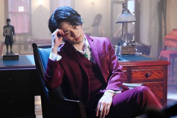 中村倫也“明智”は無事だった！運命を共にするのはマリアか、苺か…「美食探偵」最終話