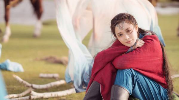 中国ドラマ「東宮」でブレイク！ポン・シャオラン特別インタビュー＆特典映像を先行入手