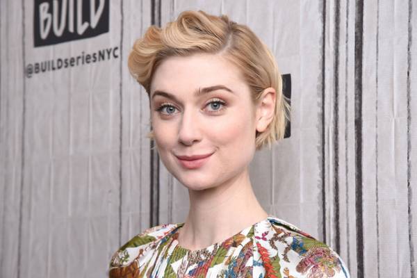 「ザ・クラウン」、残り2シーズンのダイアナ妃にエリザベス・デビッキを起用