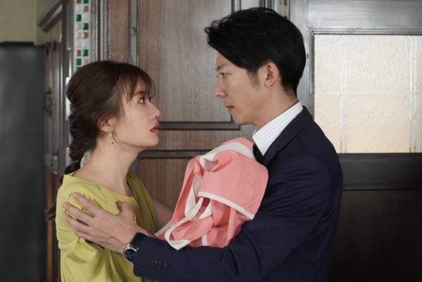 松本まりか“まゆみ”VS 松本穂香“美佐”に視聴者「激熱」…「竜の道」4話