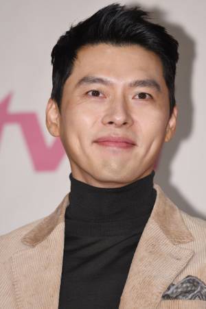 ヒョンビン、海兵隊時代のドキュメンタリー写真集が発売中止に