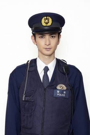 古川雄大、少し天然な警察官役で参加！ 玉木宏主演「極主夫道」
