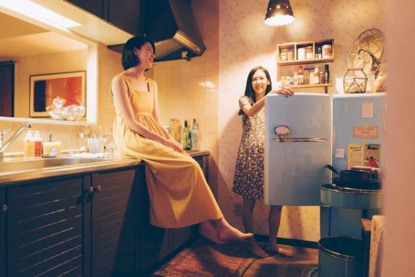 『Daughters』親友同士がルームシェア…その部屋を大解剖