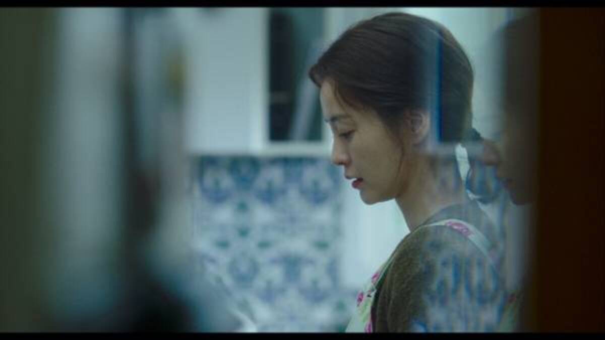 チョン ユミの ジヨン 夫の実家で別人に 年生まれ キム ジヨン 本編映像 年9月23日 ウーマンエキサイト 1 2