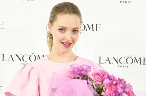 アマンダ・セイフライドが第2子男児を出産