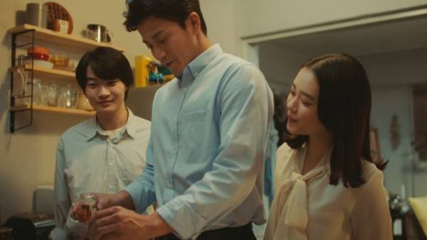 神木隆之介、弟役で登場！ 小栗旬＆杉咲花“兄妹”新CMスタート