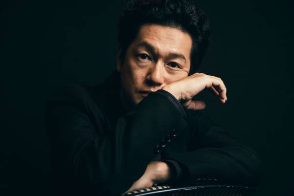 【インタビュー】井浦新が輝き続ける理由　感情的にも、身体的にも「常に完全燃焼」