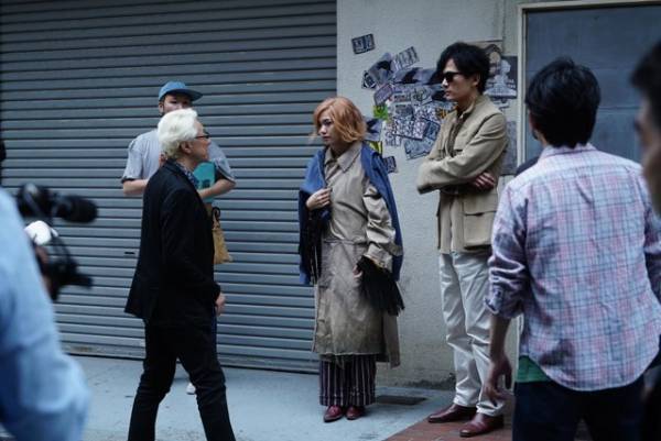 稲垣吾郎＆二階堂ふみ主演『ばるぼら』公式読本発売