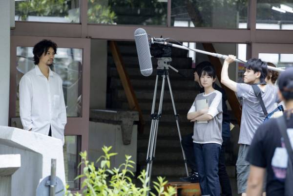 本広克行監督絶賛、斎藤工のエチュードも『ビューティフルドリーマー』冒頭映像