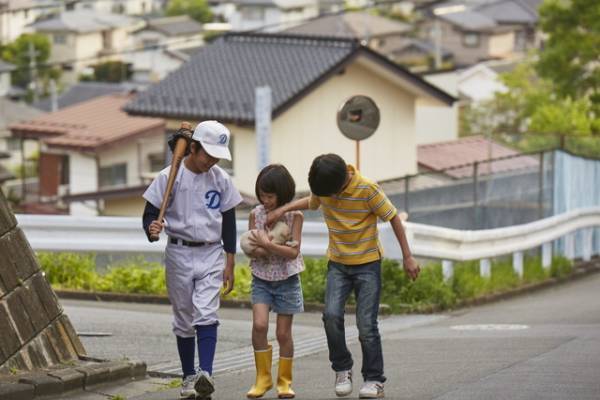 愛犬“サクラ”の名前の由来とは？北村匠海のナレーション入り『さくら』本編映像